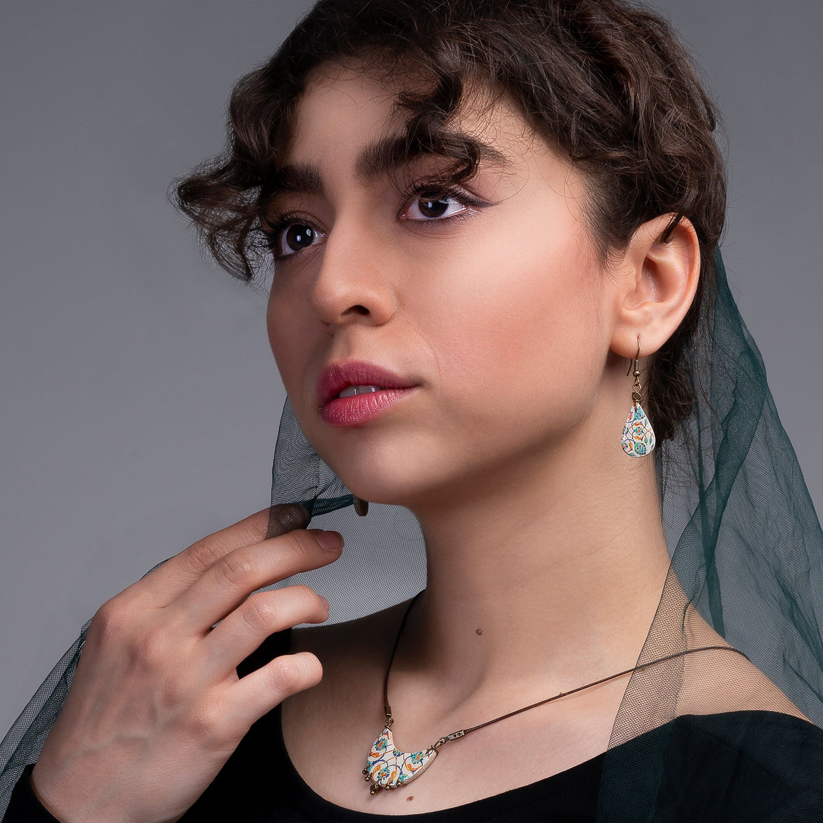 Matching Persian tile necklace and drop earrings from the Papital gift sets